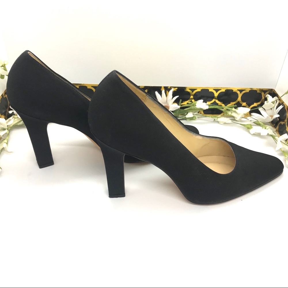 Black Matte Heels Pumps • Size 7.5